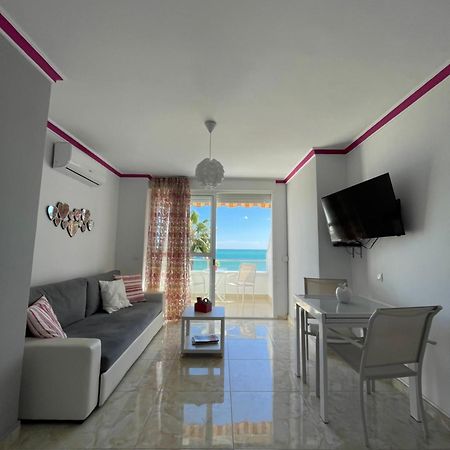 טורמולינוס Roca Chica. Studio - First Line Beach מראה חיצוני תמונה